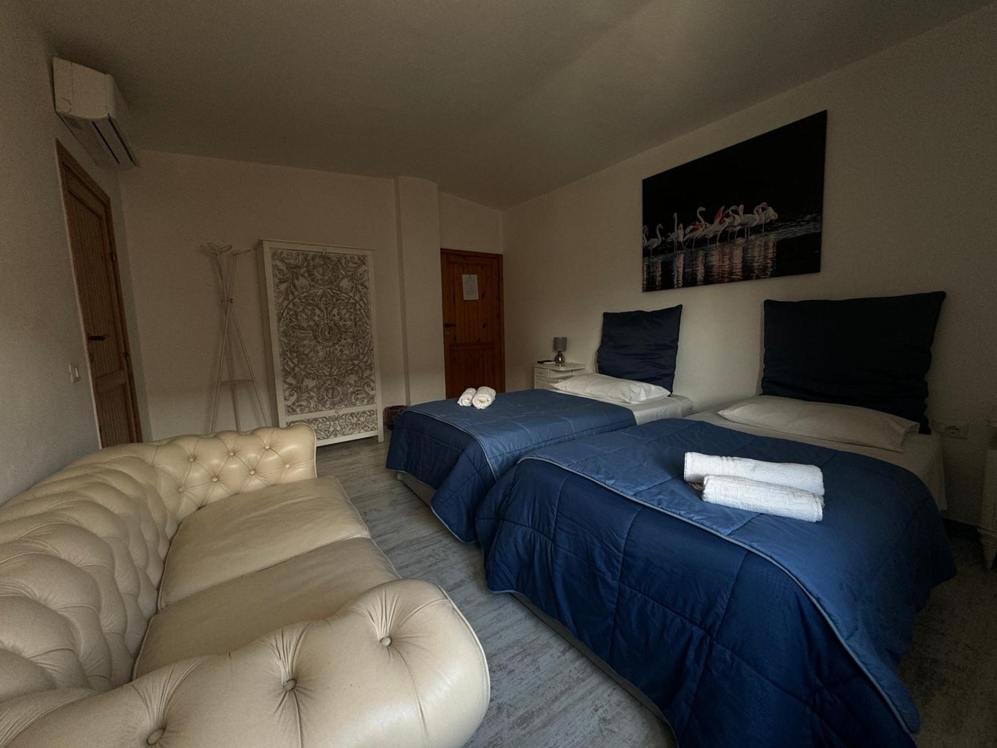 Pm 1 Via Armando Diaz Guest House Olbia Buitenkant foto