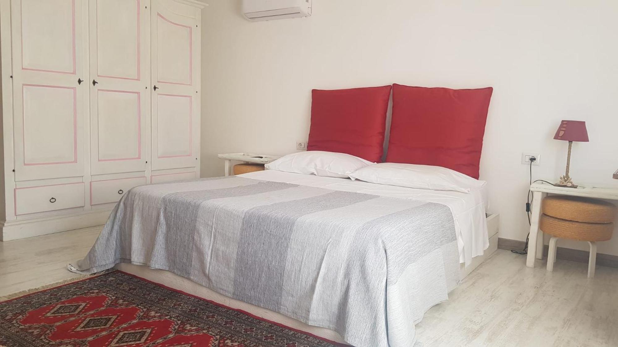 Pm 1 Via Armando Diaz Guest House Olbia Buitenkant foto